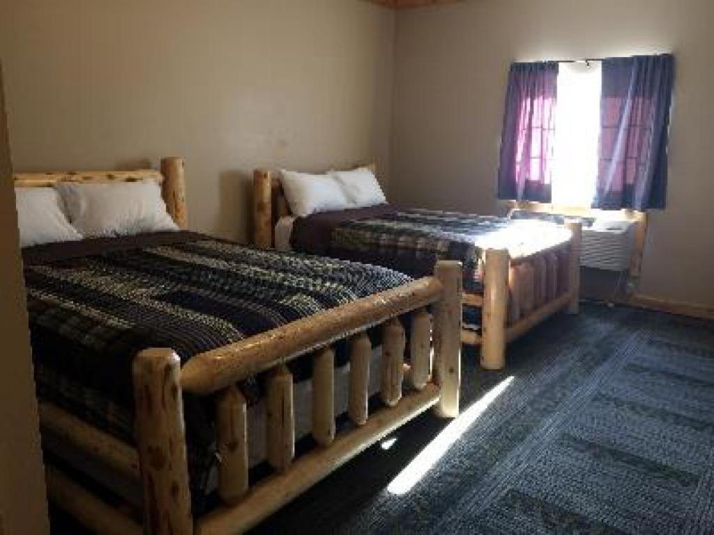 Big Horse Inn And Suites Lewistown Zewnętrze zdjęcie